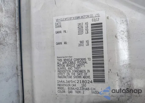 2017 Nissan Altima 2.5 Sr z USA, uszkodzony, nr VIN 1N4AL3AP5HC218024